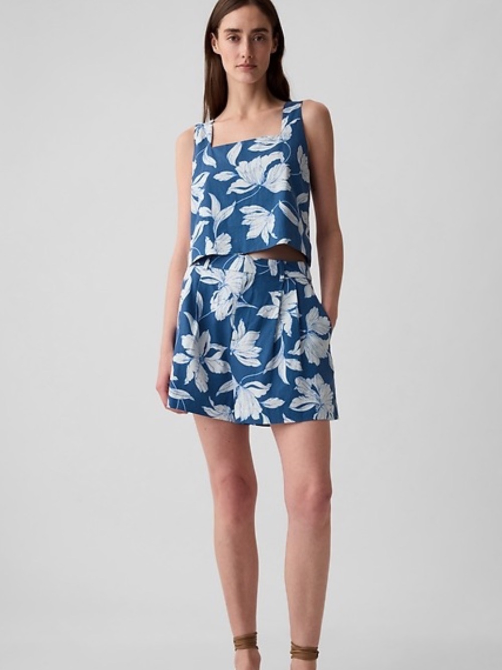 GAP Blue and White Floral Tank & Shorts Set linen blend matching set
